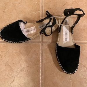 Women’s Suede Black Sandals